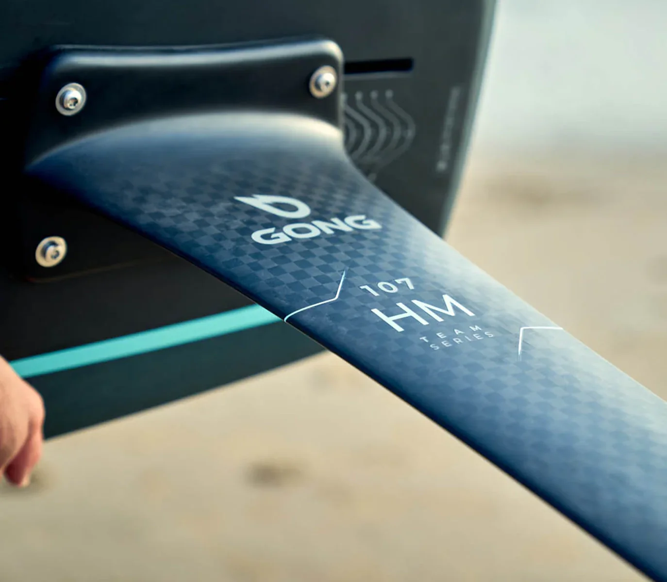 GONG | Foil Carbon Mast HM 107 cm V2 - Image 6