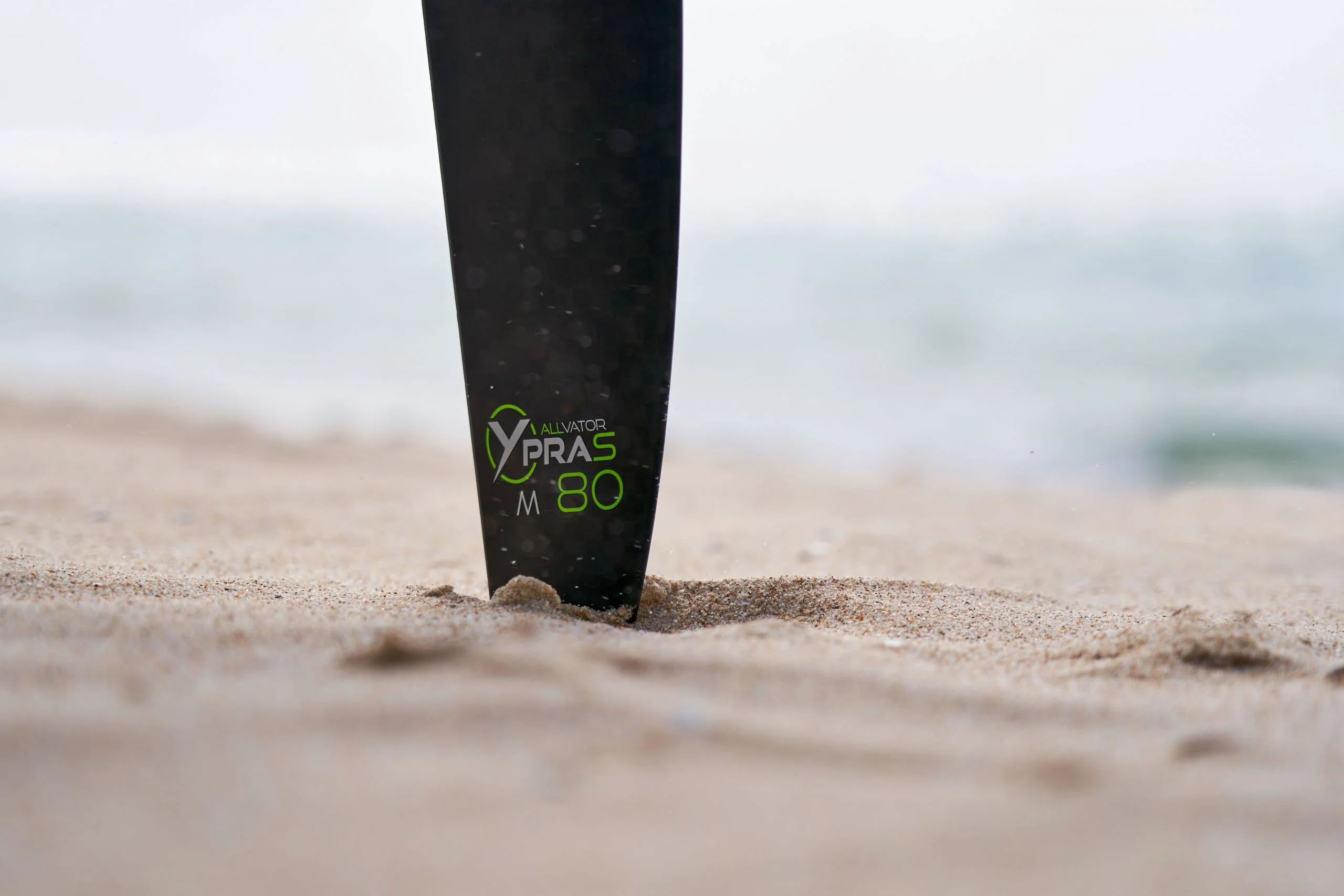 GONG | Foil Front Wing Pro Ypra Slalom V2 - Black - Image 9