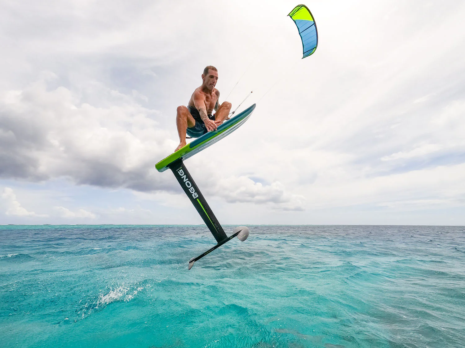 GONG | Foil Fuselage Surf/SUP V2 - Image 4