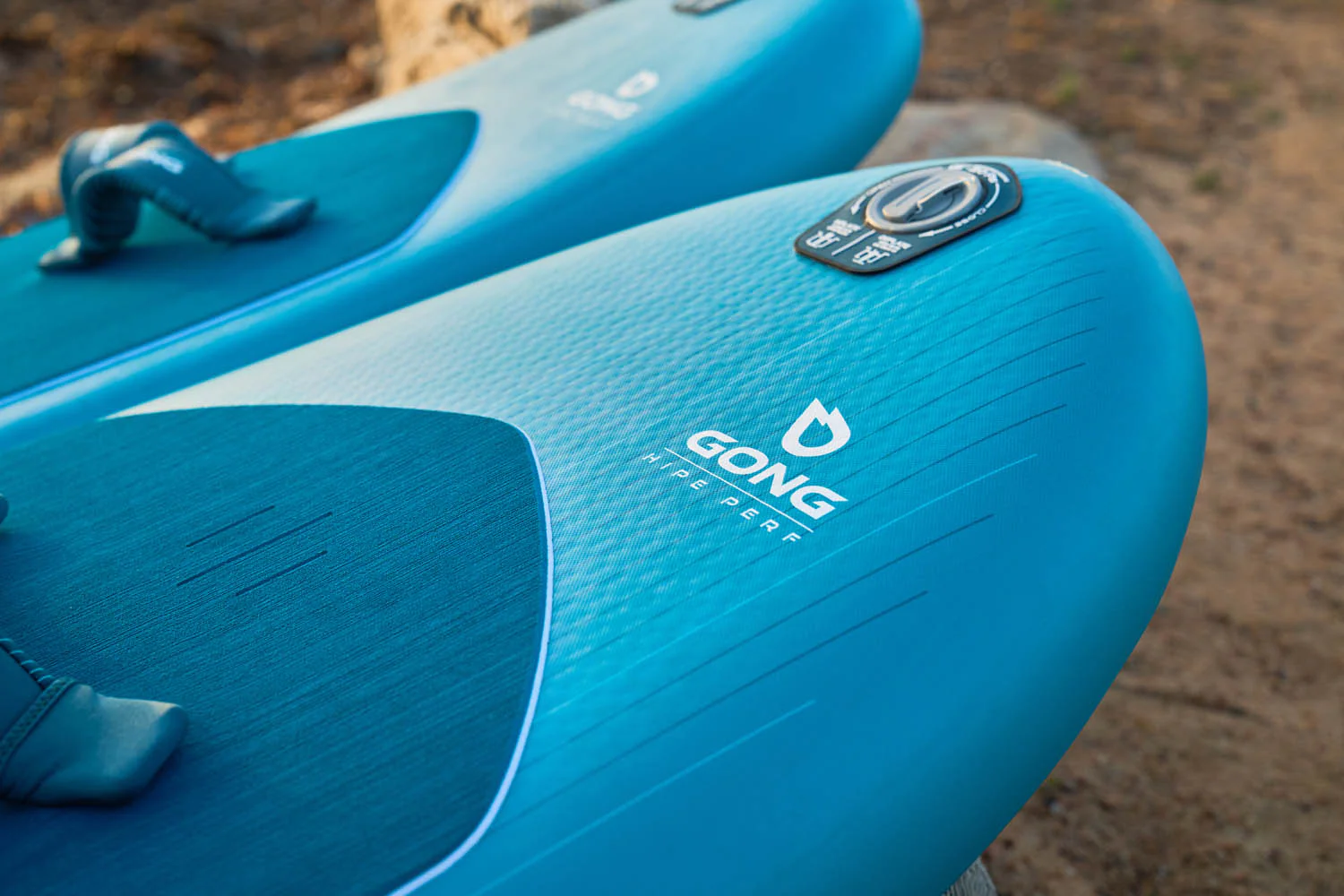 GONG | Wing foil Board Inflatable HIPE Perf 5'10 G2 - Image 18