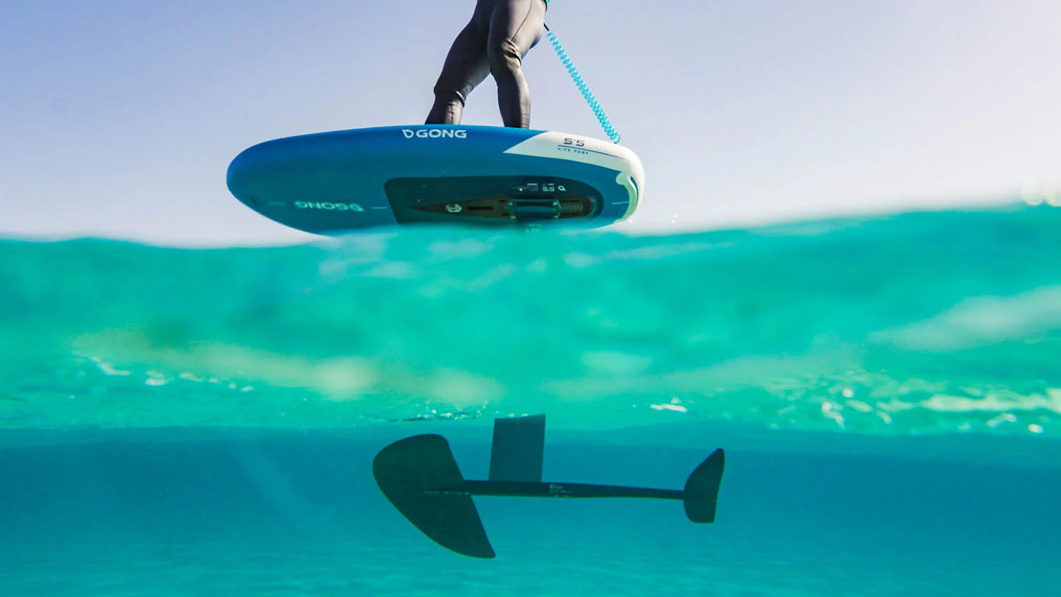 GONG | Wing foil Board Inflatable HIPE Perf 5'10 G2 - Image 20