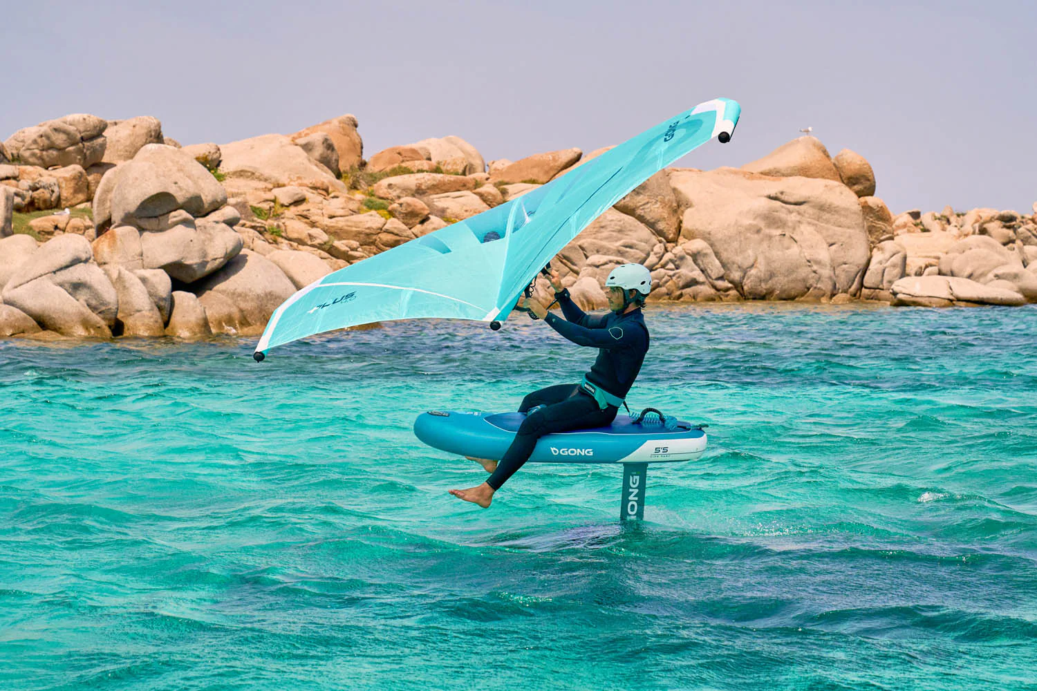 GONG | Wing foil Board Inflatable HIPE Perf 5'10 G2 - Image 6