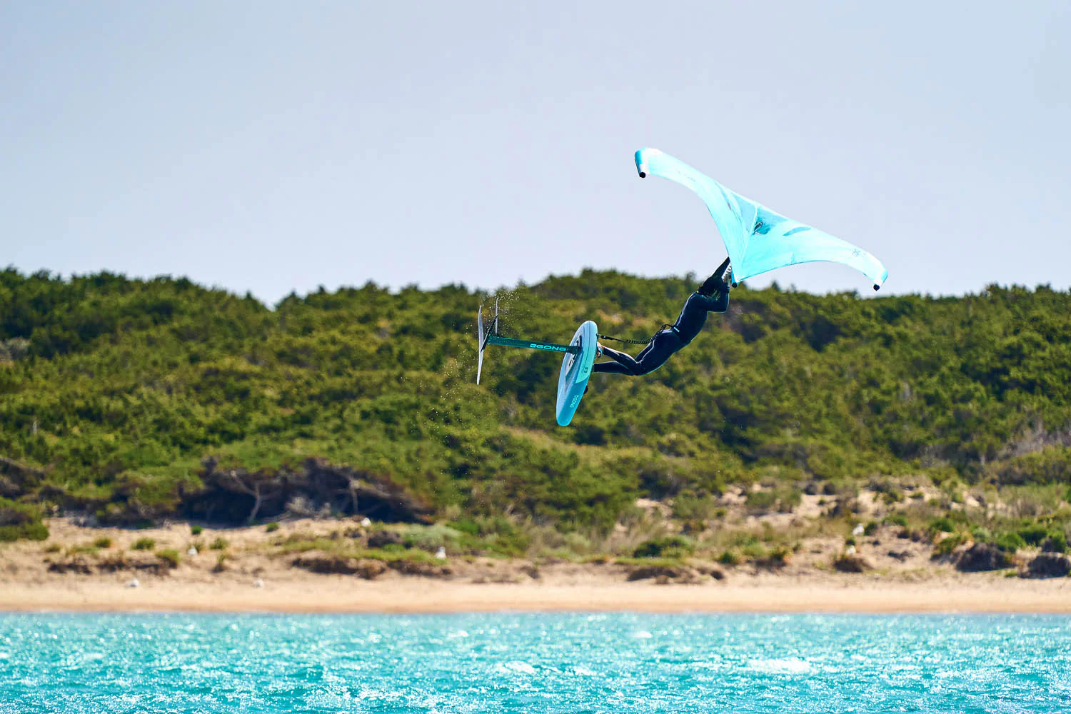 GONG | Wing foil Board Inflatable HIPE Perf 5'10 G3 - Image 5