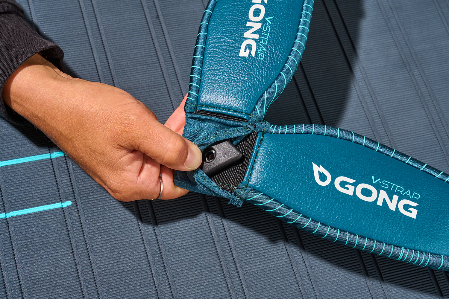 GONG | Front V-Footstrap Light - Image 5