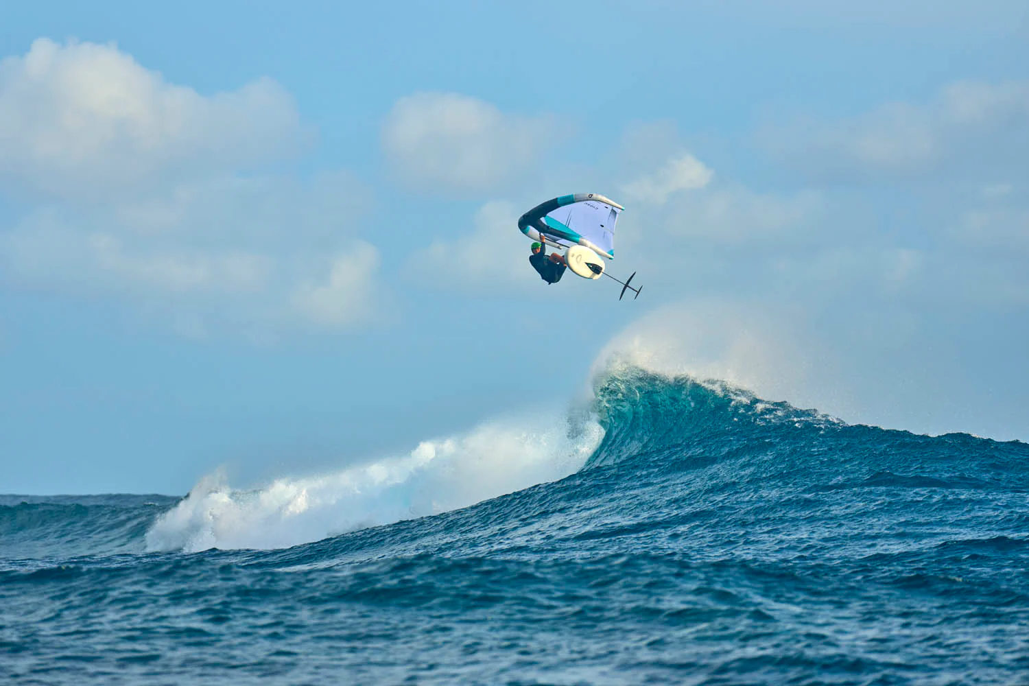 GONG | Wing foil Board Inflatable HIPE Pro - Image 21