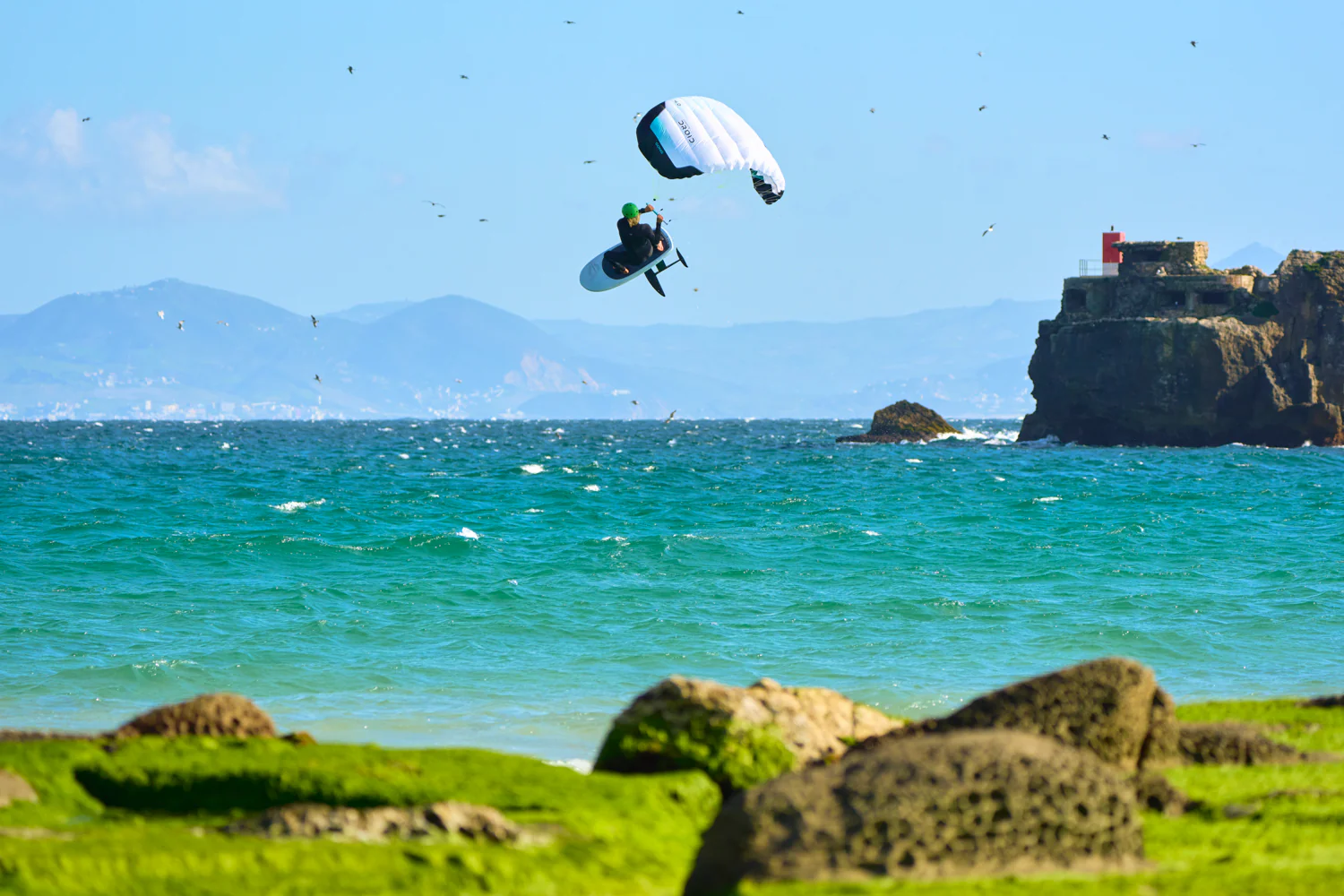 GONG | Lowkite Droid - Image 12