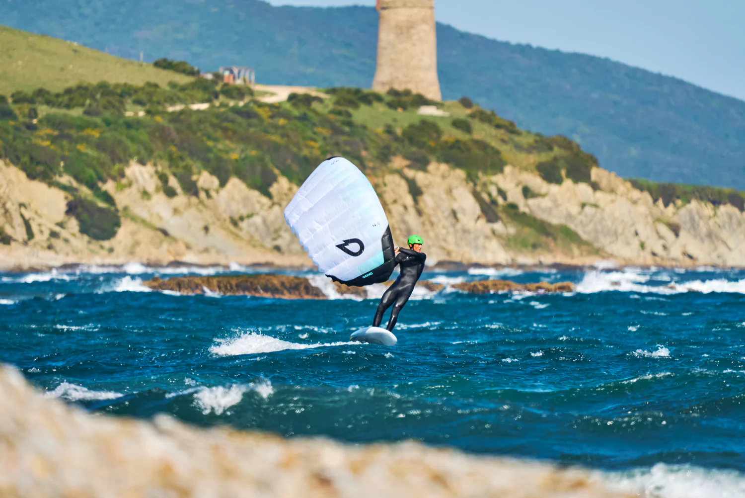 GONG | Lowkite Droid - Image 18