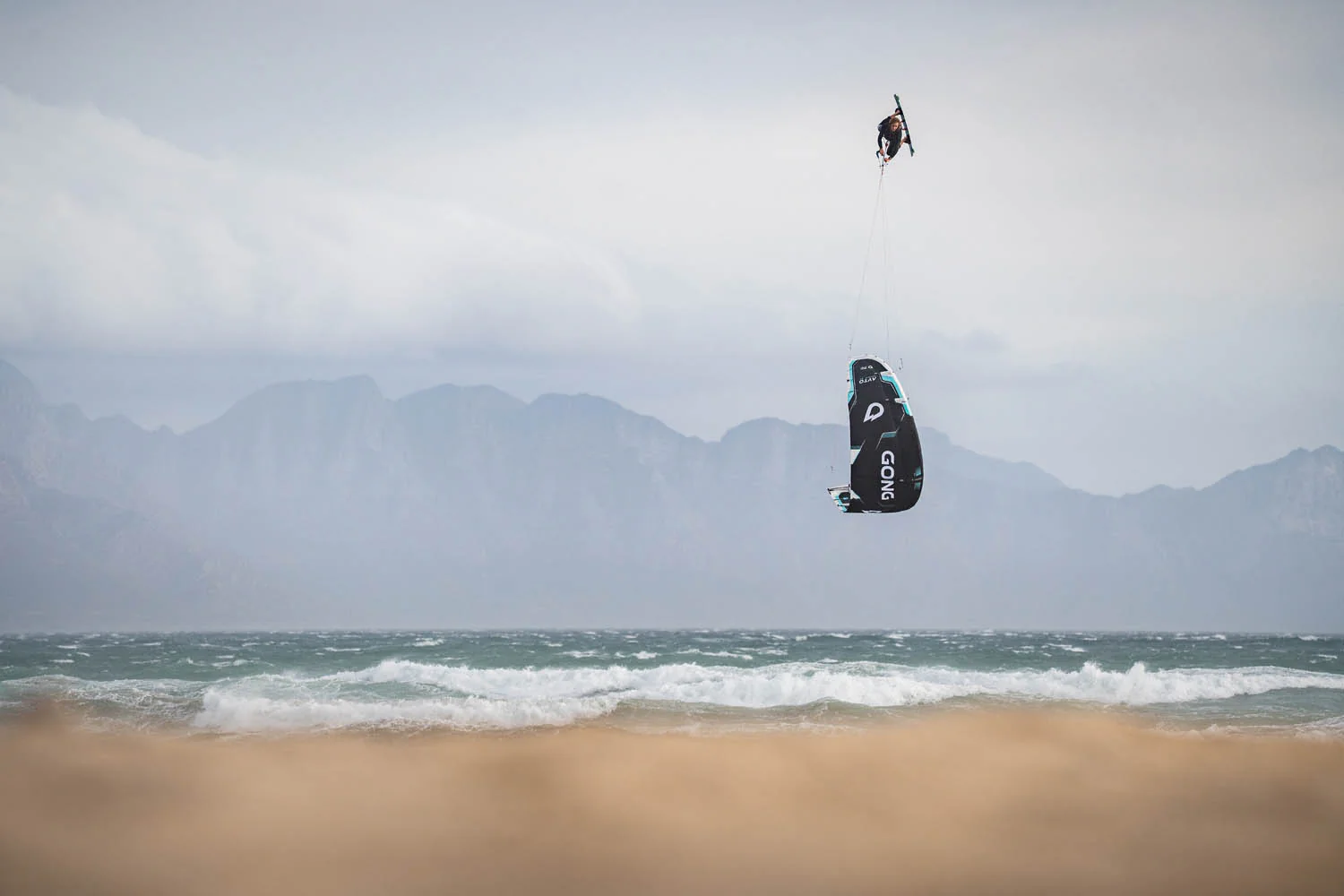 GONG | Twintip Steez Carbon Pro - Image 31