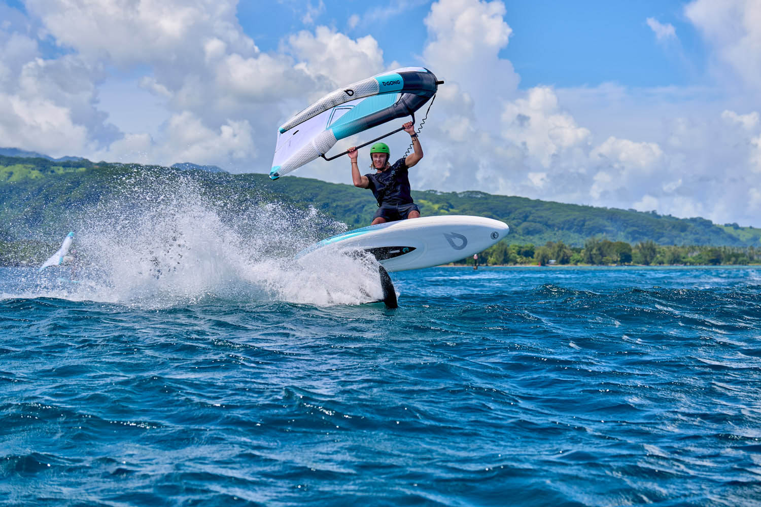 GONG | Wing foil Board Inflatable HIPE Cruzader - Image 15
