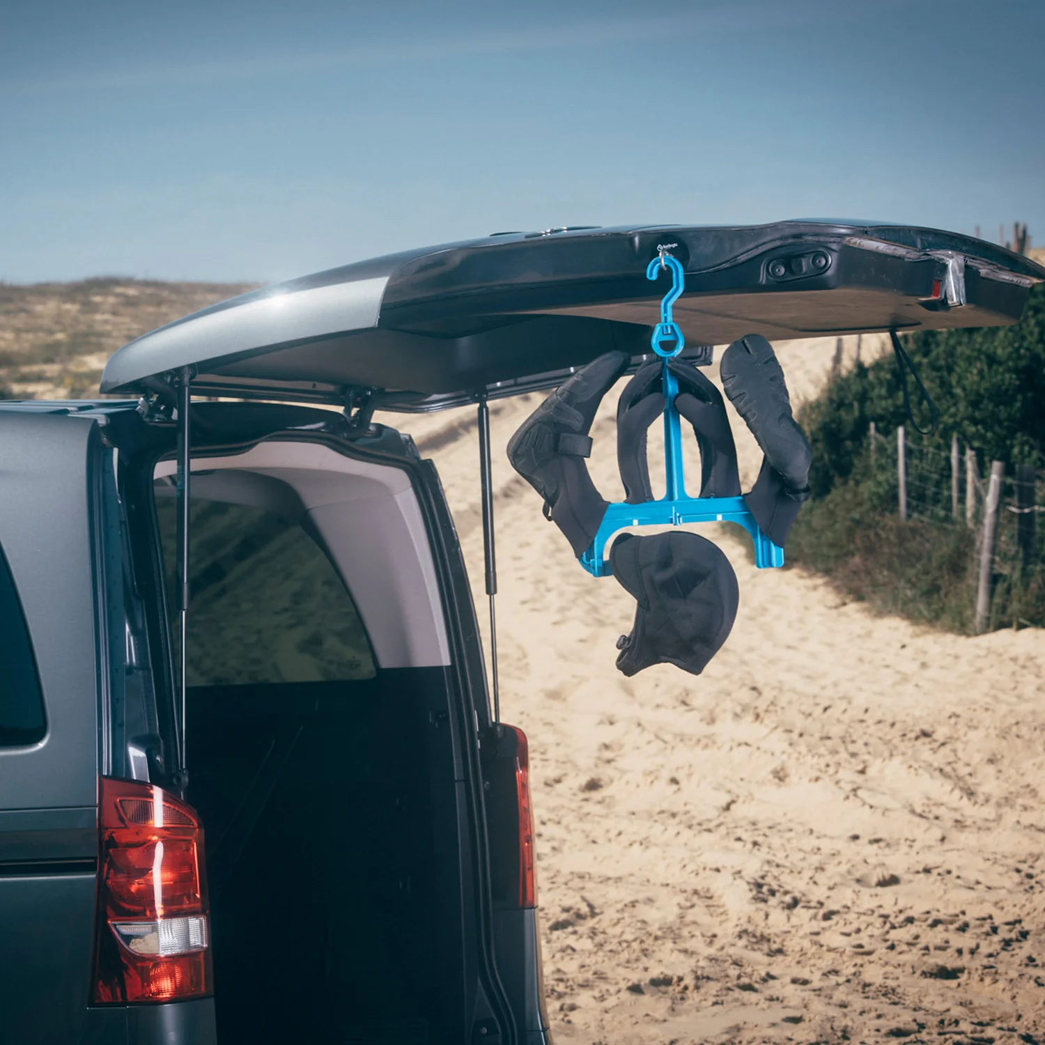 Surflogic | Magnetic Wetsuit Hook - Image 5